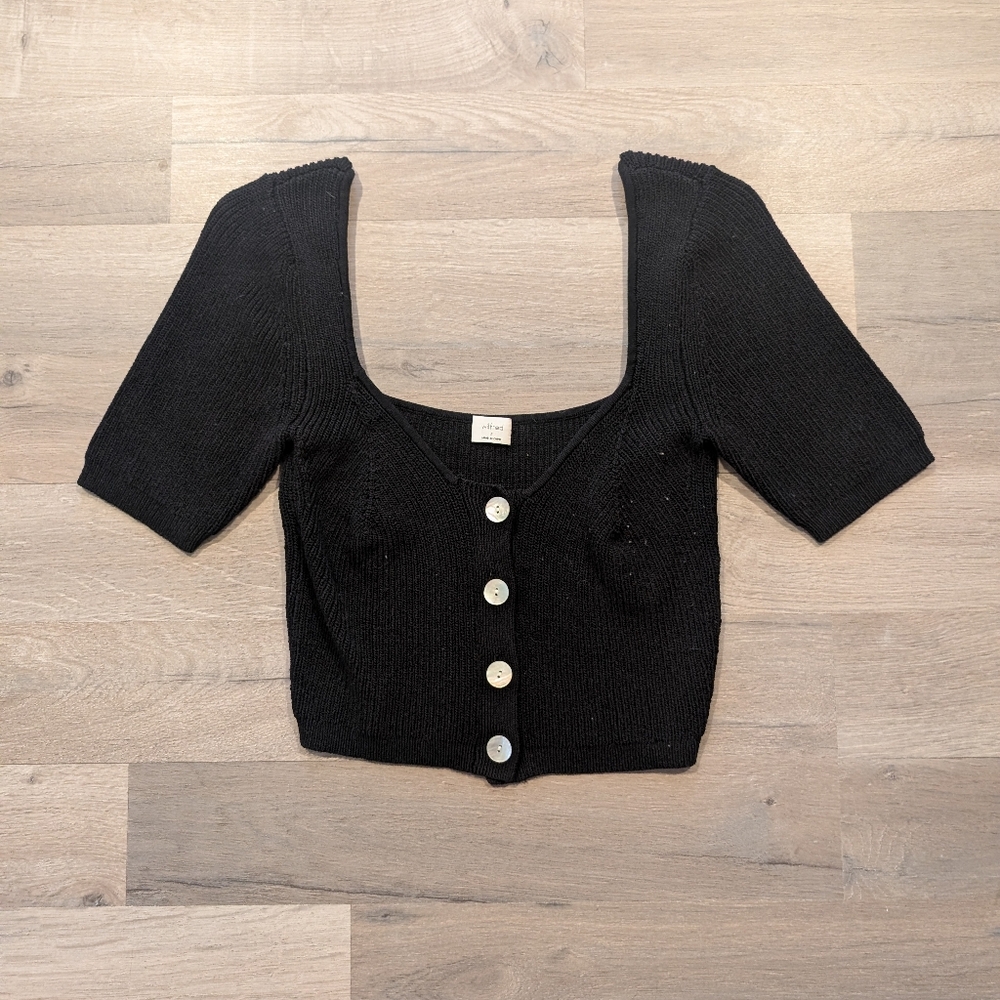 Wilfred Casanova Black Knit Crop Top with Buttons